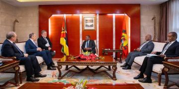 Лавров: РФ готова поставлять Мозамбику продукцию военного назначения