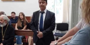 Пилот сгоревшего в “Шереметьево” лайнера получил 6 лет колонии-поселения