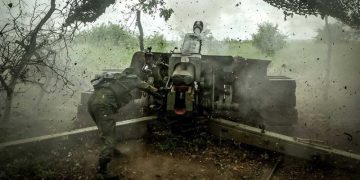 Российская артиллерия поразила несколько полевых казарм ВСУ