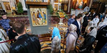 Срок пребывания «Троицы» в храме Христа Спасителя продлили до 19 июля