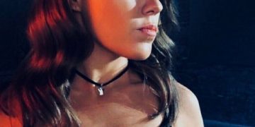 Алеша вдали от родины кардинально изменила цвет имиджа