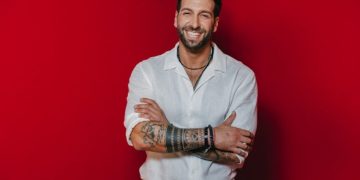 Мирошниченко не давали ребенка, а Салем развелся: звезды, которые столкнулись с трудом во время усыновления