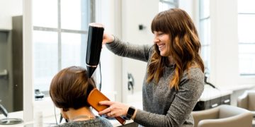 Перечислены подверженные риску рака профессии