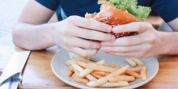 Солнечный свет пробуждает у мужчин аппетит