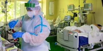 Найден способ лечить страдающих из-за «длинного» COVID-19 пациентов