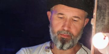 Рога на фоне икон, интересно: Бабкин серьезно сконфузился после громкого скандала