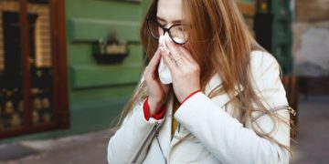 Остановить пандемию COVID-19 сразу помешала тотальная ложь