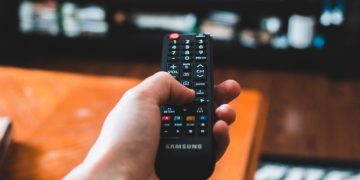 Врачи назвали приводящие к деменции ежедневные привычки