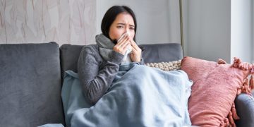 Не всегда простуда: как отличить аллергию от обычного ринита в холодное время года