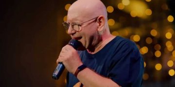 Солиста группы БумеR избили в Москве