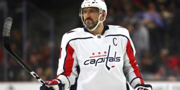 В США построят площадку для уличного хоккея имени Овечкина