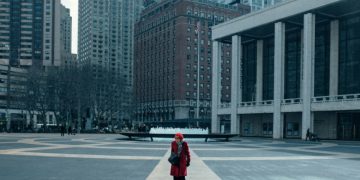 Найден простой и приятный способ снизить риск падения у пожилых