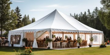 Плюсы от аренды шатров на выездном мероприятии