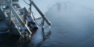 Терапевт Шмелева рассказала о правилах купания в проруби