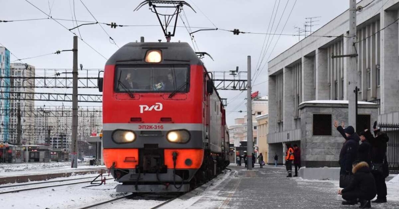 Восстановлено движение поездов в Забайкалье после схода 14 вагонов