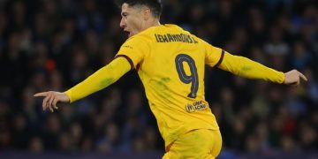 «Барселона» упустила победу в матче с «Наполи» в плей-офф Лиги чемпионов