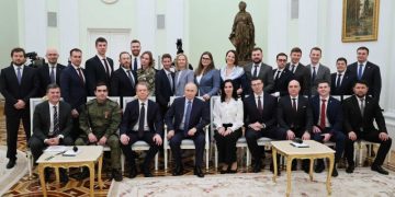 Путин встретился с победителями конкурса управленцев «Лидеры России»: главное