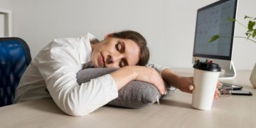 Перечислены признаки, которые указывают на срочную необходимость в отпуске