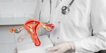 Здоровье дамы. Врачи рассказали, как женщинам избежать рака