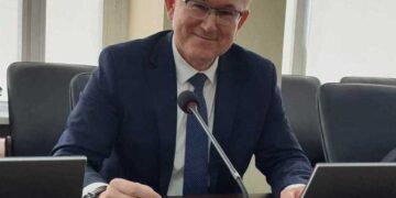 Человеку нужен человек