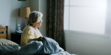 Врач рассказал, как повысить качество сна для профилактики деменции