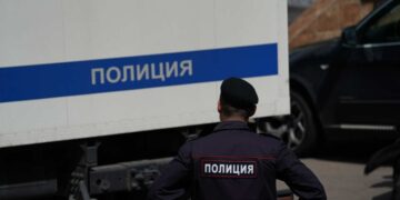 Два человека пострадали в ДТП с автозаком на юго-востоке Москвы