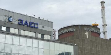 Несколько подразделений ЗАЭС обесточены после атаки боевиков ВСУ