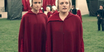 «Рассказ служанки»: как антиутопический сериал завоевал сердца миллионов зрителей