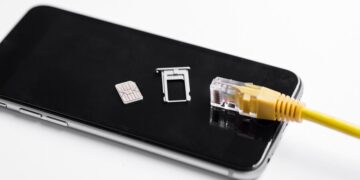 Свобода выбора: Почему SIM-карты для мобильного интернета — ваш ключ к мобильной независимости