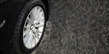 Как выбрать летние шины 255/50 R20: практическое руководство для автолюбителей