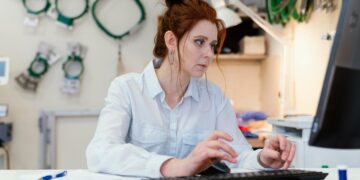 Курсовая работа по информационным технологиям на заказ: удобство и преимущества