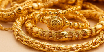 Как выгодно продать золотое изделие без обращения в ломбард: проверенные советы и рекомендации