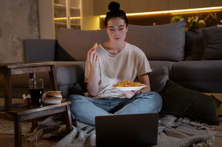 Боевики в любое время с онлайн просмотром: выбор и удобство